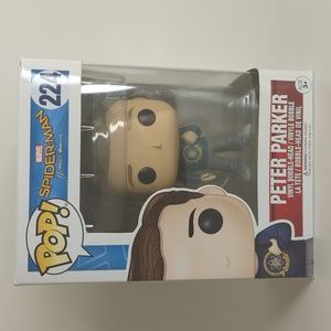 PETER PARKER Funko Pop 224 Vinyl Bobble-Head Marvel Spider-Man Homecoming